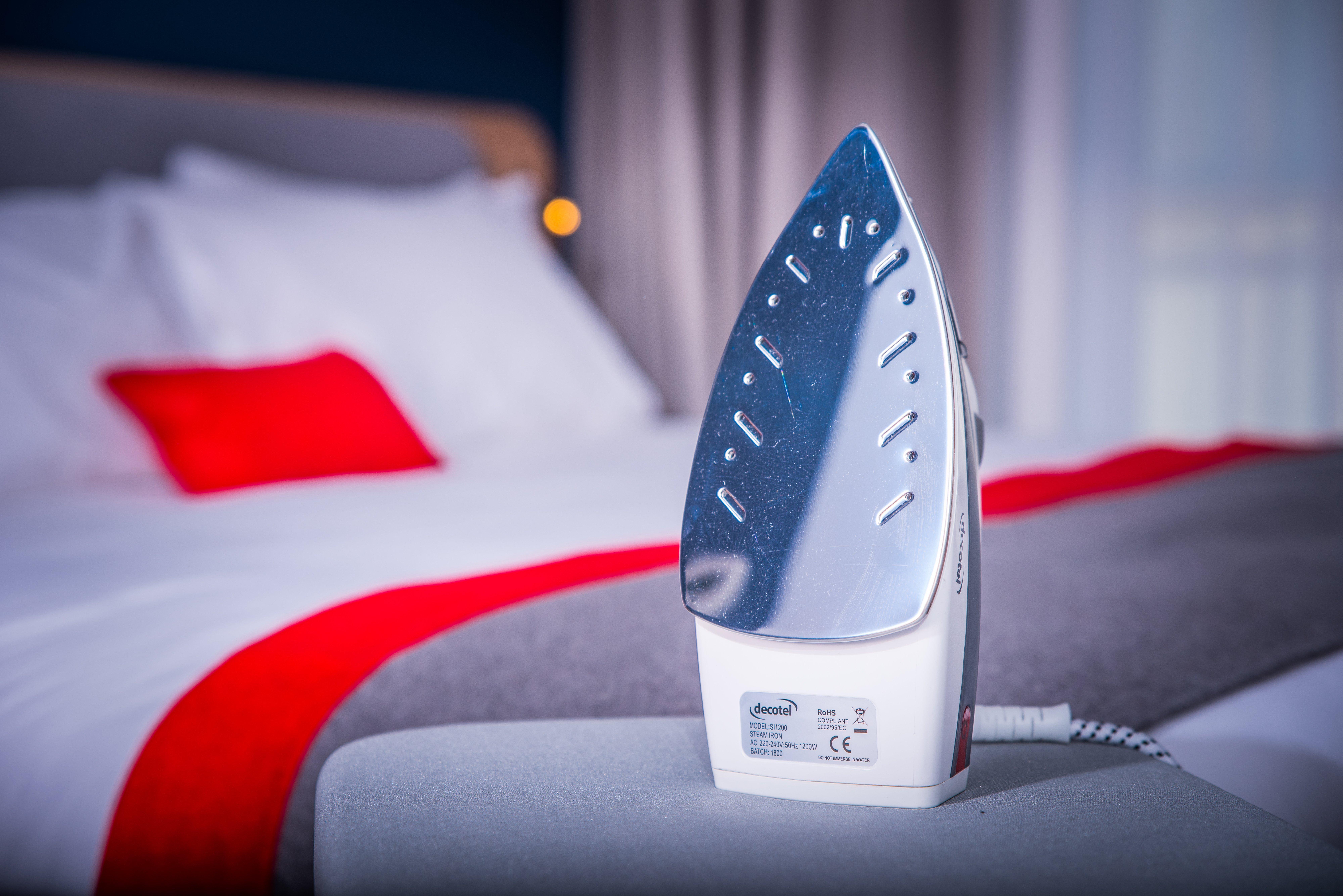 Holiday Inn Express London - Dartford By Ihg Bagian luar foto