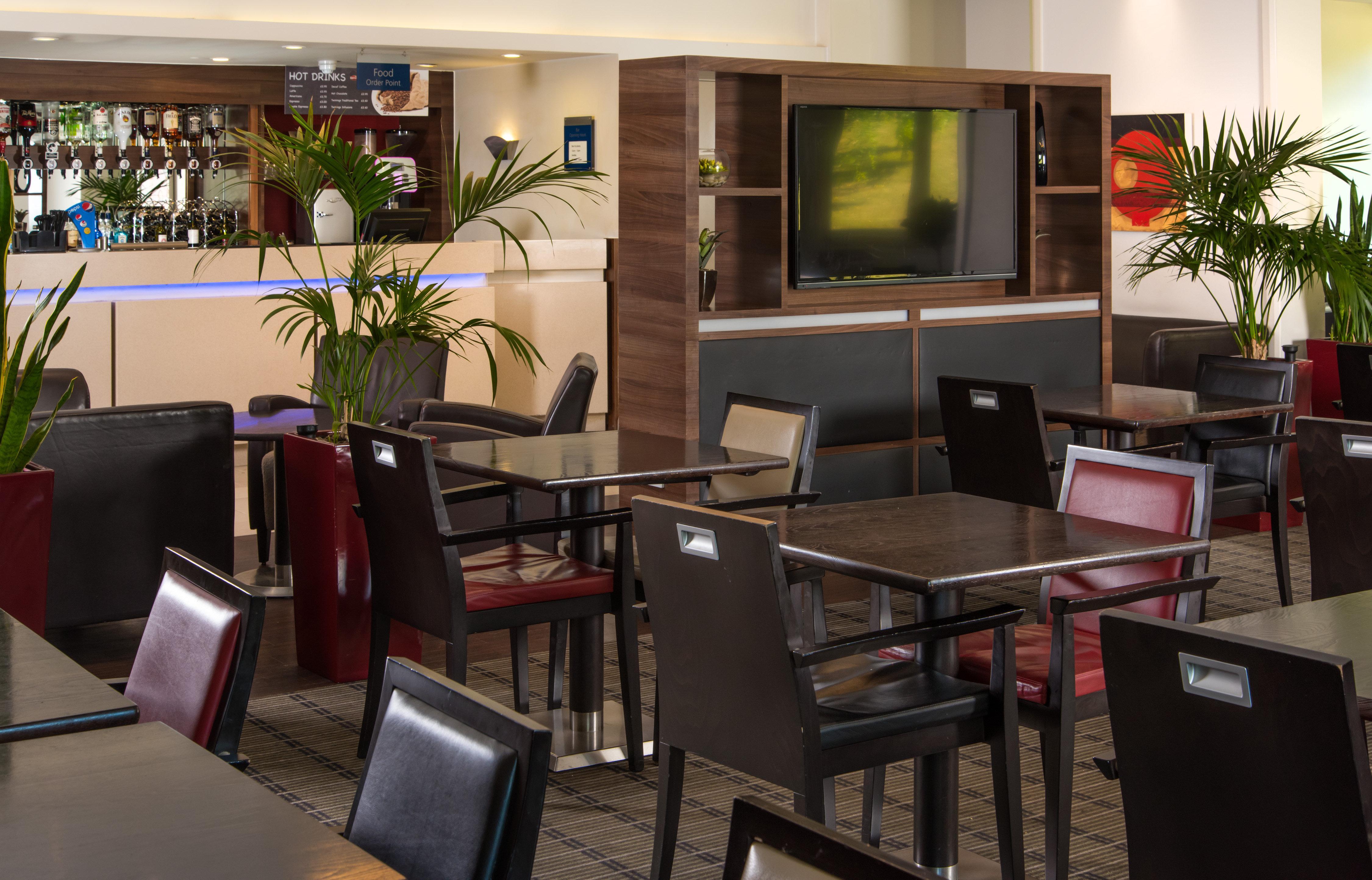 Holiday Inn Express London - Dartford By Ihg Bagian luar foto