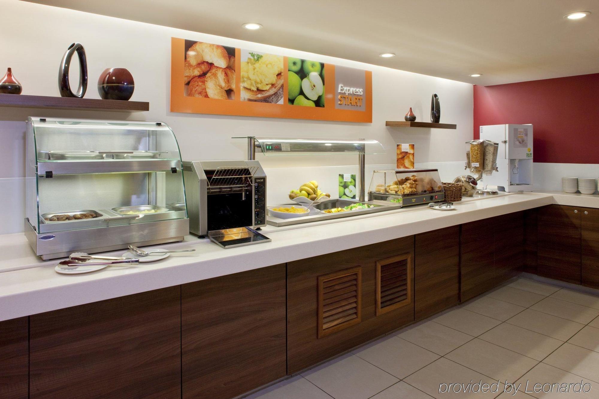Holiday Inn Express London - Dartford By Ihg Restoran foto